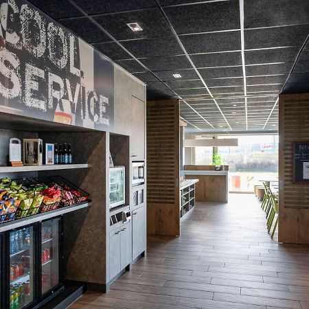 Ibis Budget Oostende Airport 米德尔克尔克 外观 照片